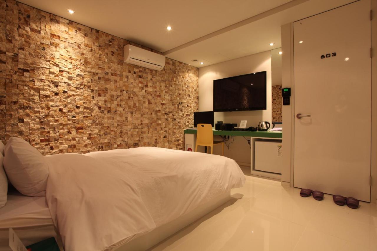 Hotel Pop3 Jongno *